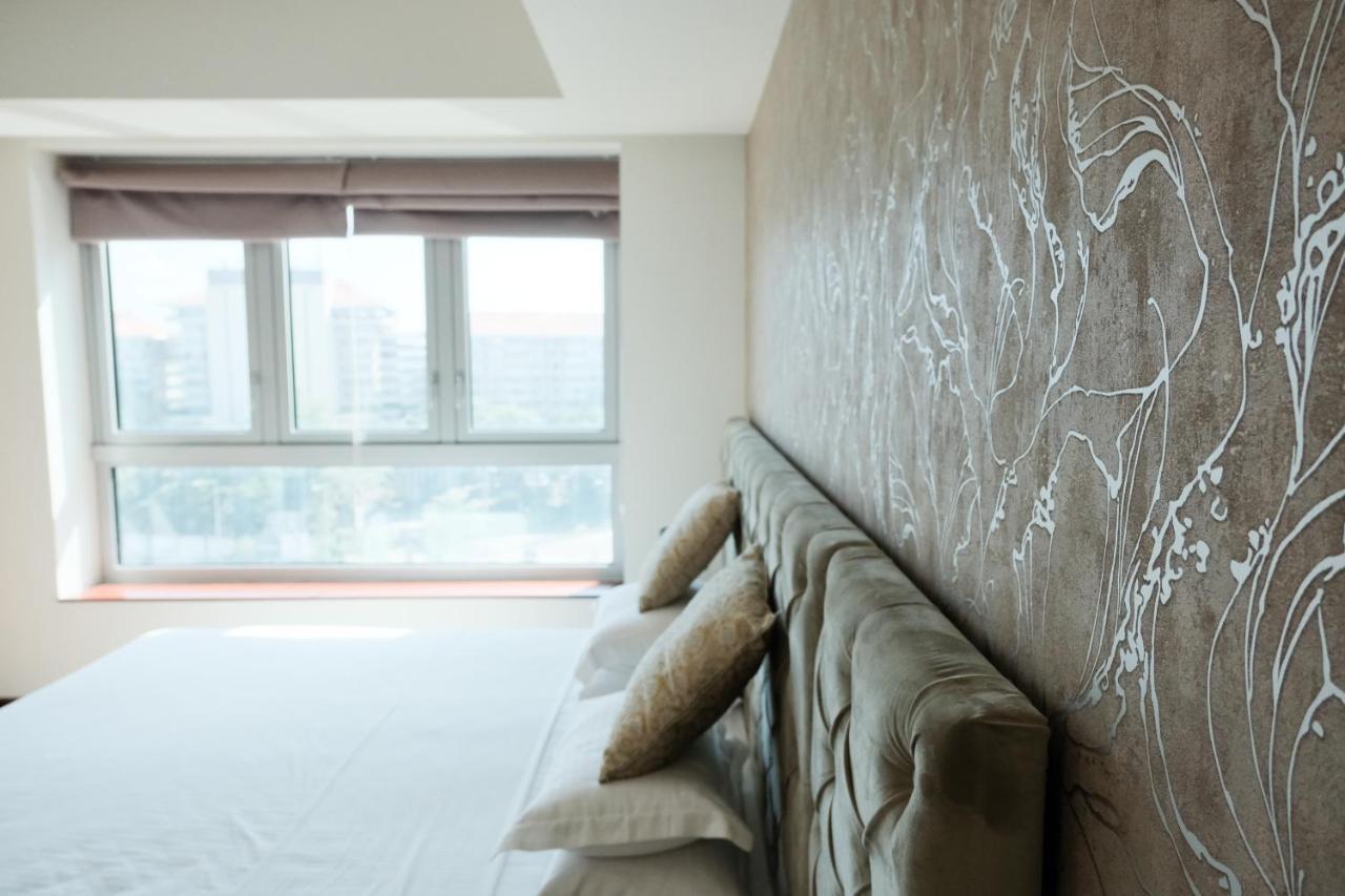 Brand New Water Front Luxury Cinnamon Suites Apartment In Heart Of Colombo City Dış mekan fotoğraf