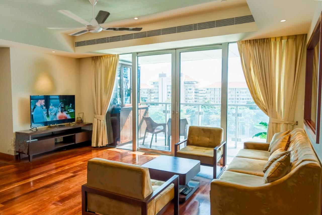 Brand New Water Front Luxury Cinnamon Suites Apartment In Heart Of Colombo City Dış mekan fotoğraf