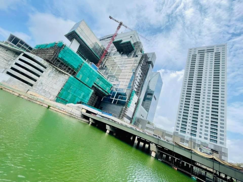 Brand New Water Front Luxury Cinnamon Suites Apartment In Heart Of Colombo City Dış mekan fotoğraf